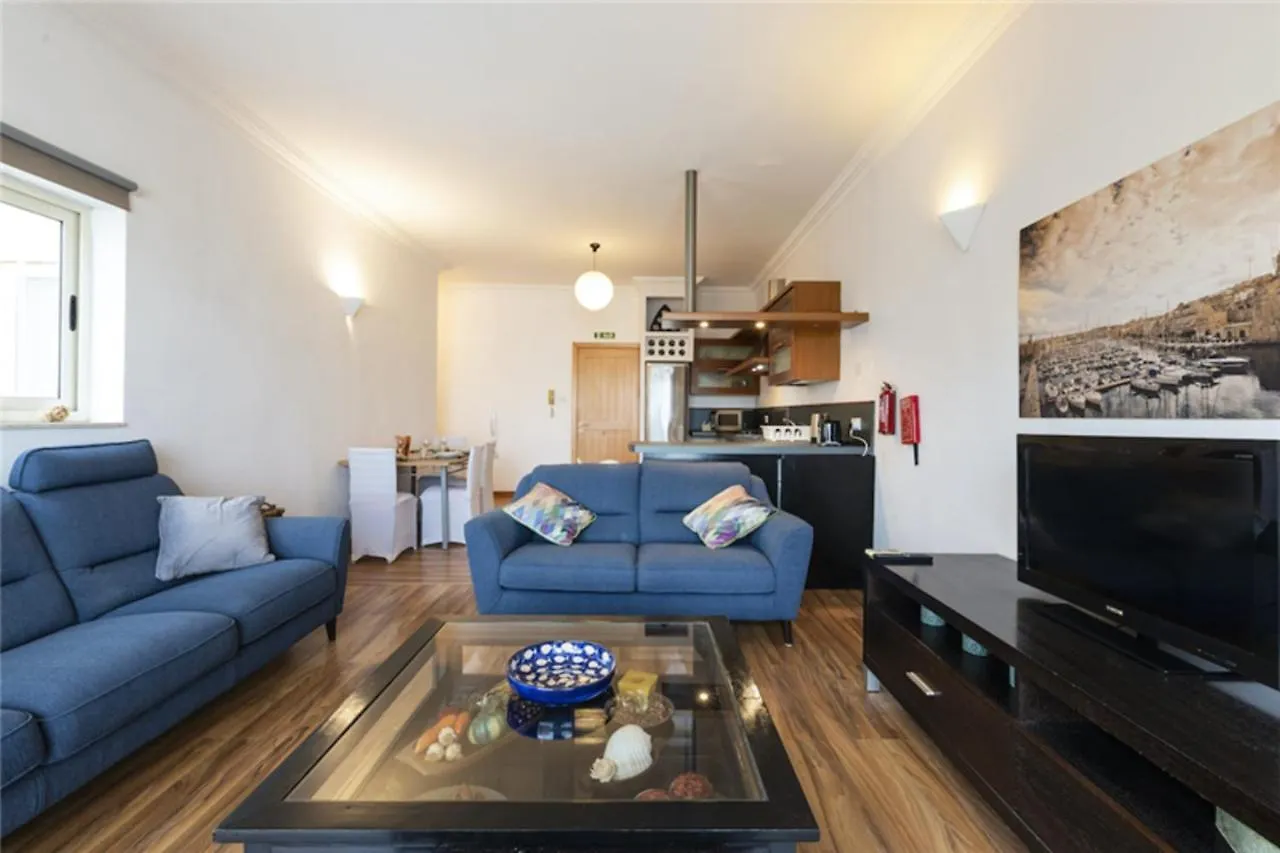 Sliema Retreat-Hosted By Sweetstay Apartment